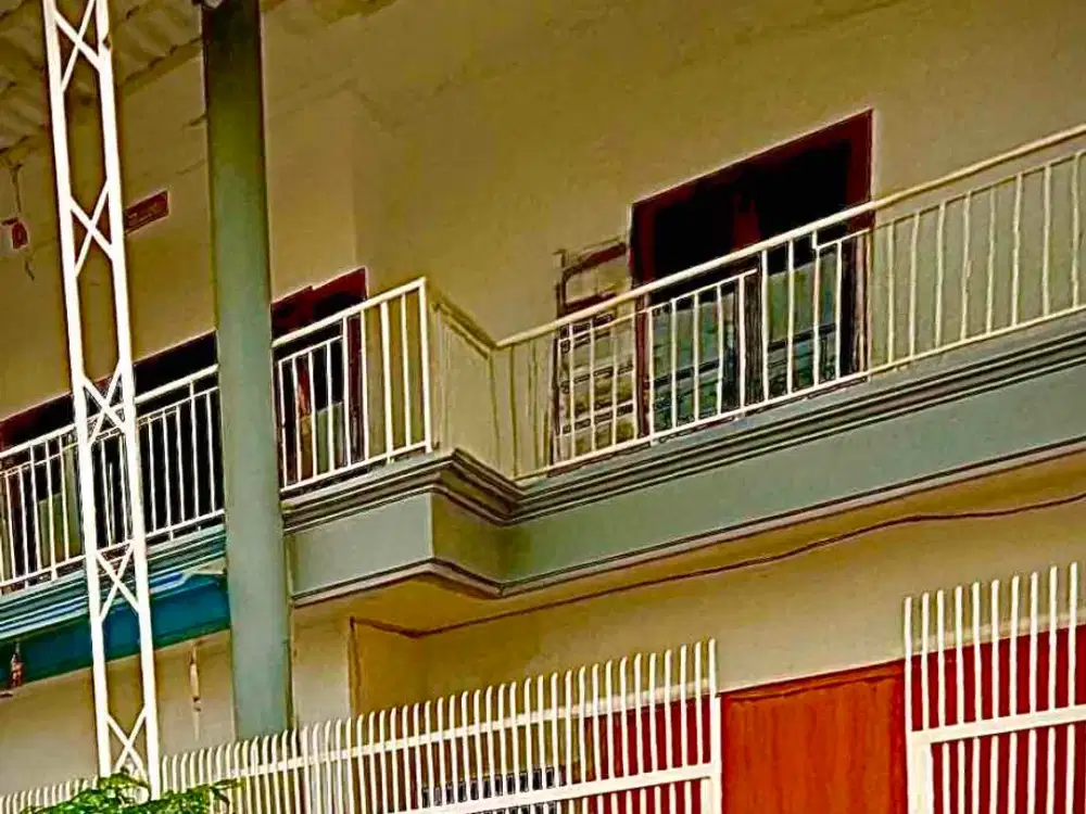 Dijual Rumah 2 lantai Istana Mentari Regency Sidoarjo Kota dekat Lippo Mall