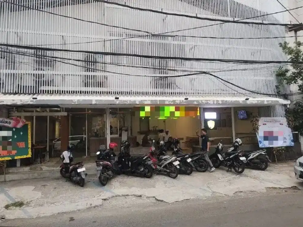 Cafe Dan Kantor Di Embong Gayam Surabaya Pusat Strategis Dan Nyaman