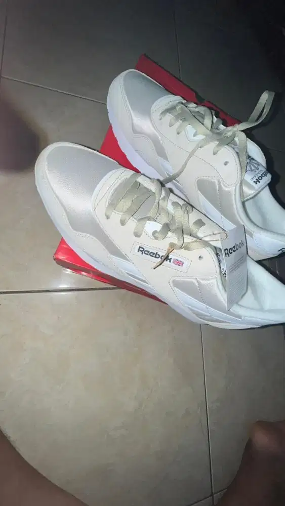 Reebok Classic Nylon