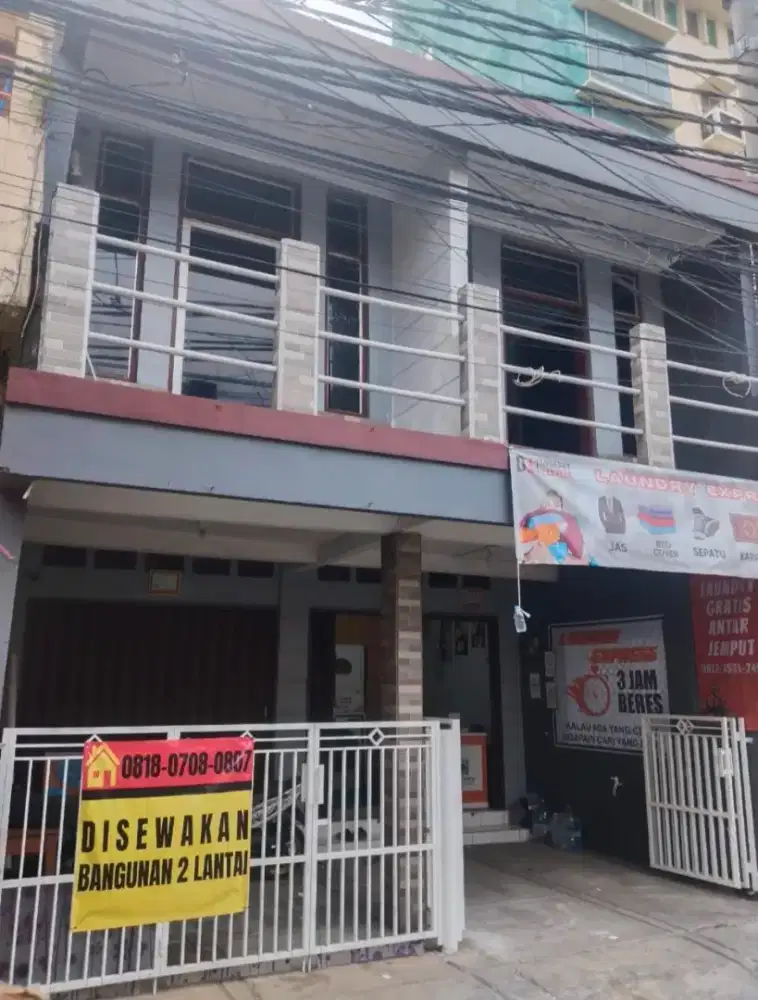 Disewakan ruko 2 lantai samping Akper Jayakarta