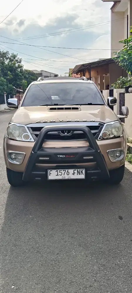 Toyota Fortuner 2005 Bensin
