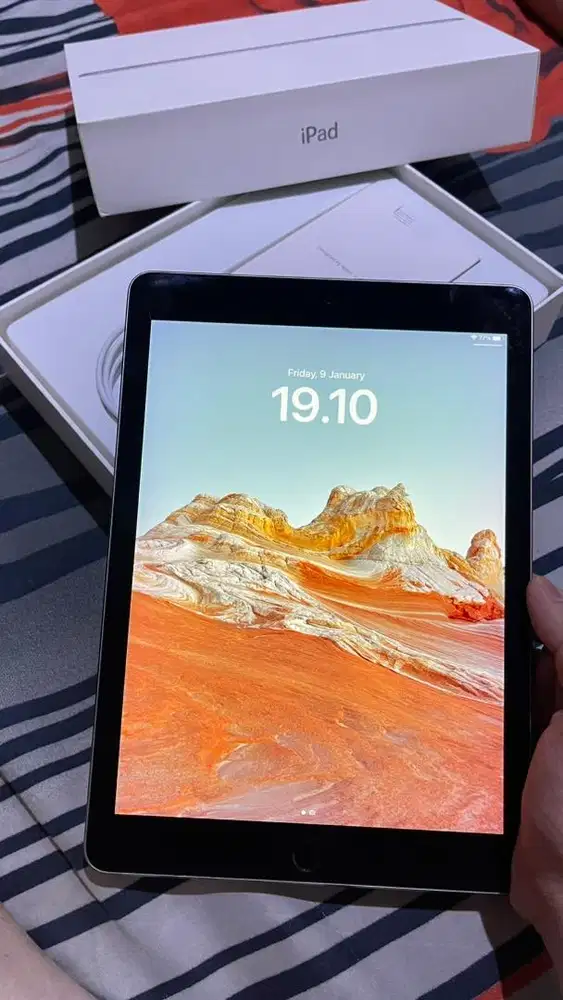 ipad pro 9.7 inch 32gb grey wifi only