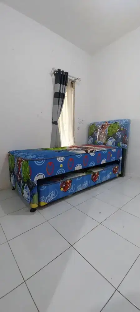 Jual tempat tidur karakter anak