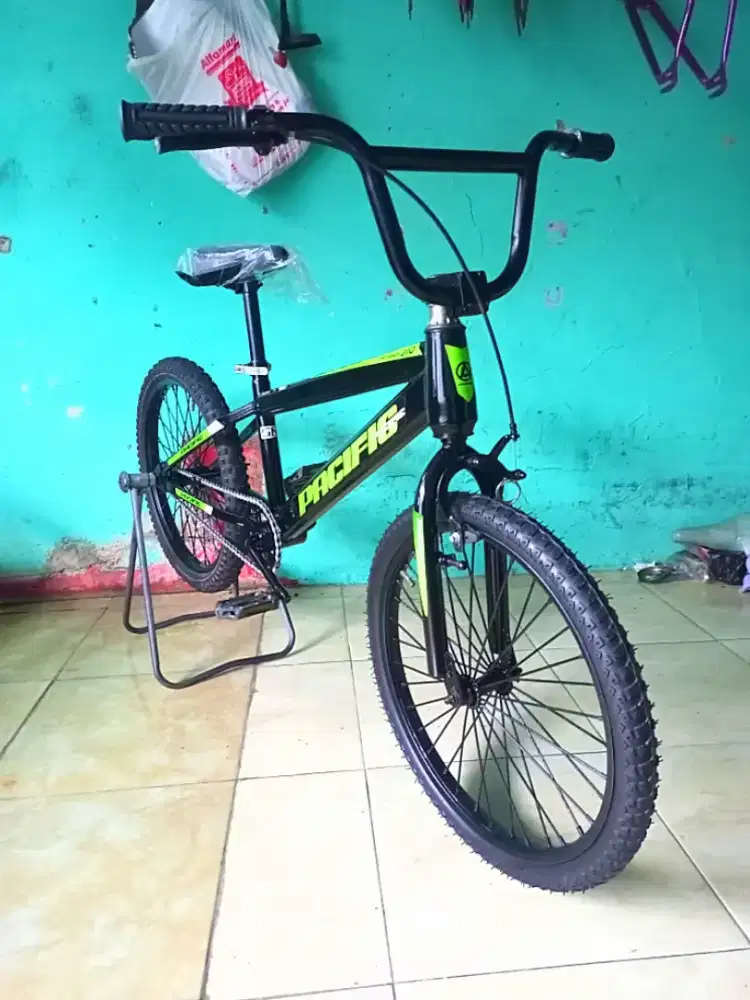 Sepeda bmx 20 inch mulus