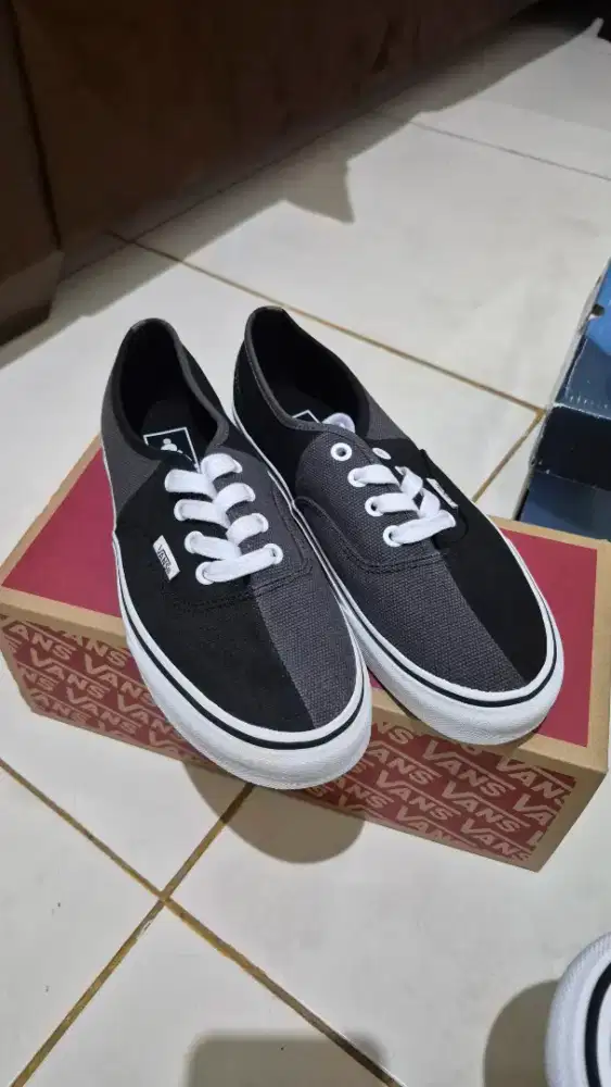 Vans Authentic Split Black/Asphalt Original