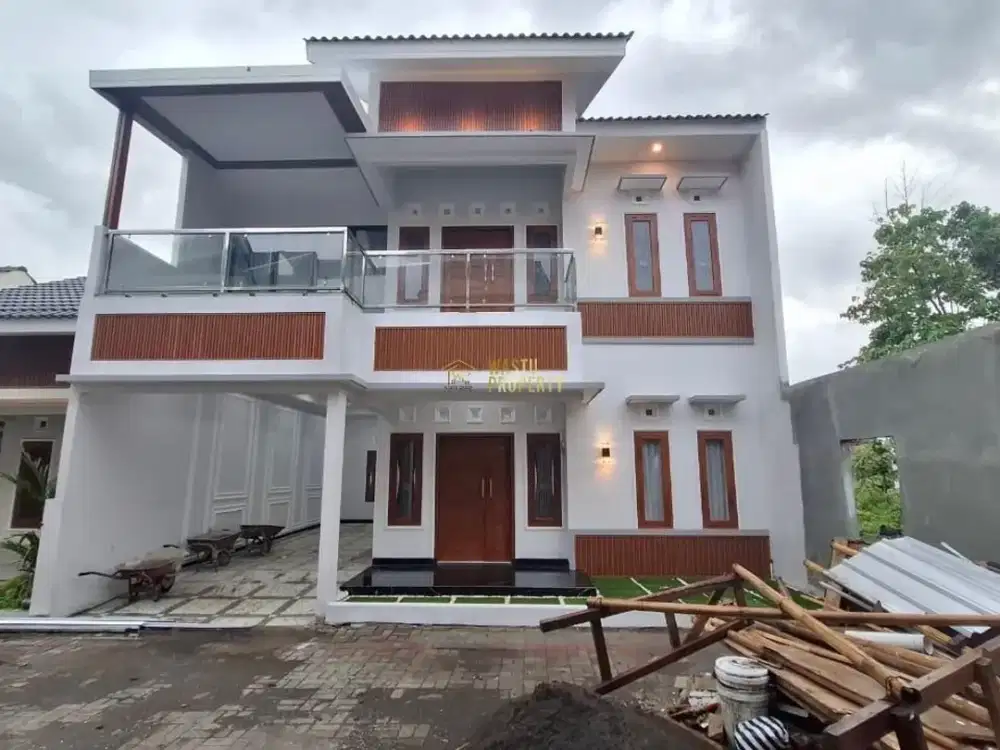 DIJUAL RUMAH DESAIN MODERN 2 LANTAI DI KALASAN
