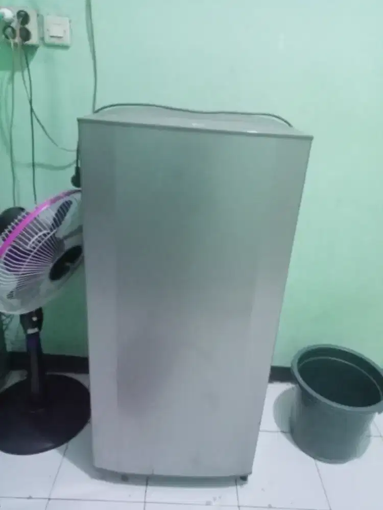 Kulkas LG masih sangat bagus