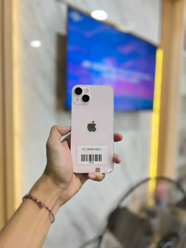 iPhone 13 128GB Alopperator