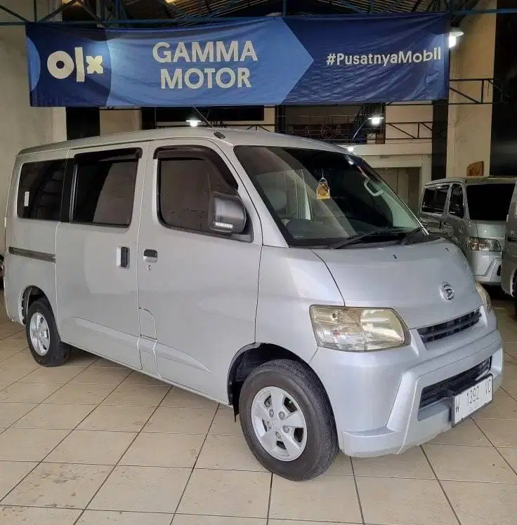 Gran Max D 1.5 Minibus AC/PS/VR Th2018 Silver Metalik Istimewa