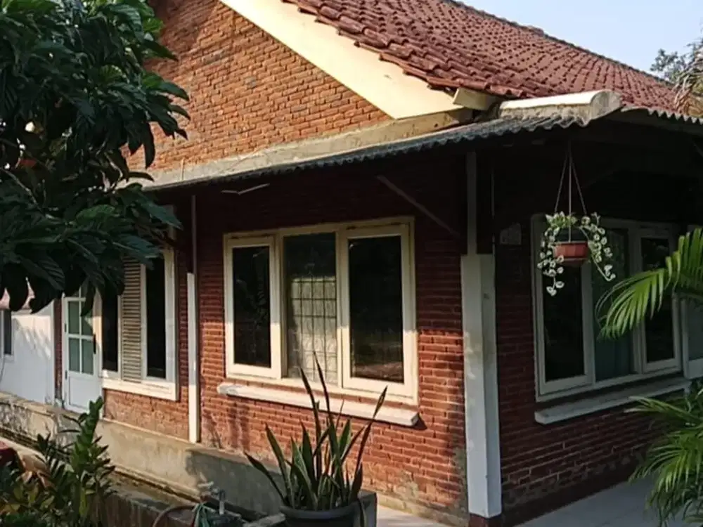 DIJUAL / DISEWAKAN TANAH & BANGUNAN DEKAT GRAND GALAXY PARK BEKASI