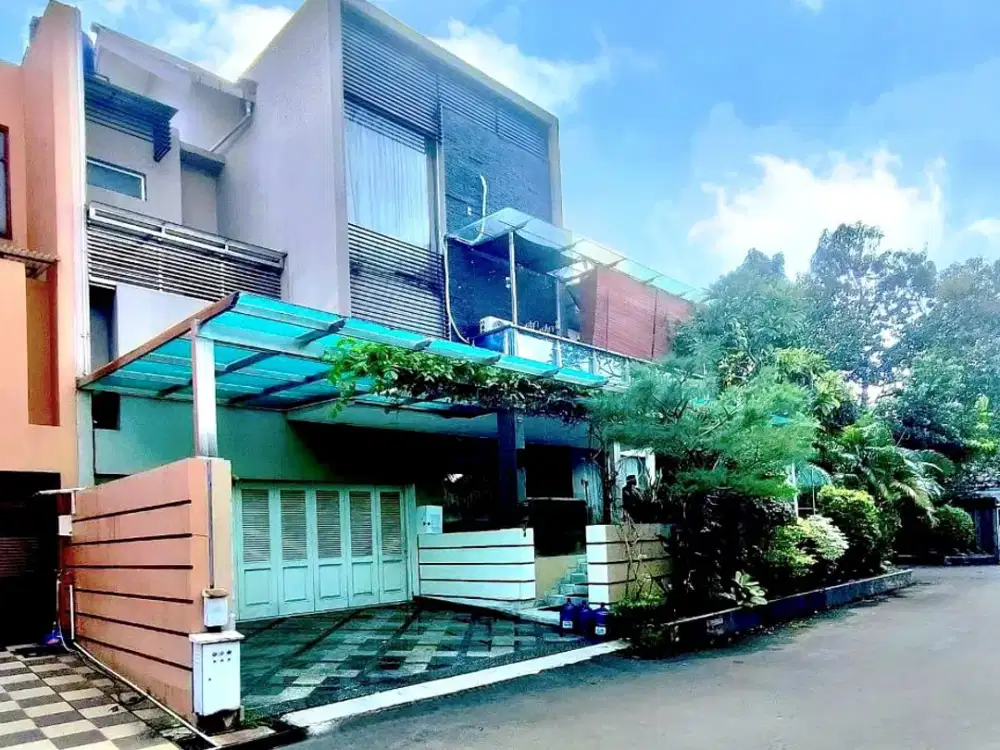 DD353 Rumah Hoek 328 m2 Billymoon Pondok Kelapa Jakarta Timur