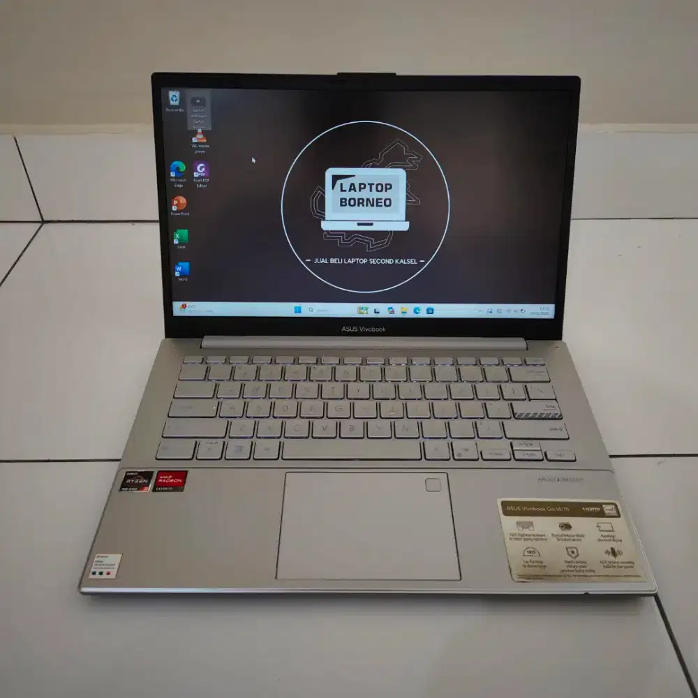 LAPTOP ASUS VIVOBOOK E1404 RYZEN 3 7000 8/256GB KENCANG GARANSI ON