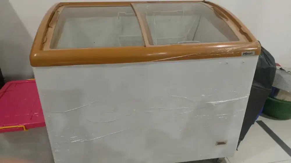 Freezer hiron 200 liter bekas