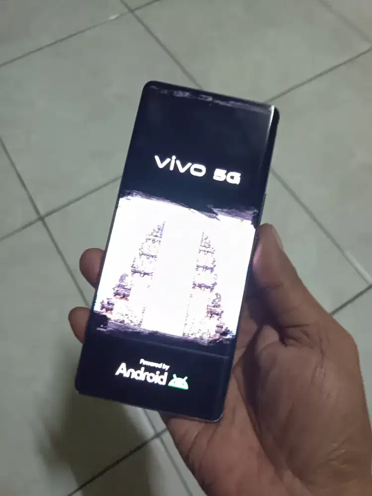 vivo v27 5G 8/256 gb unit only