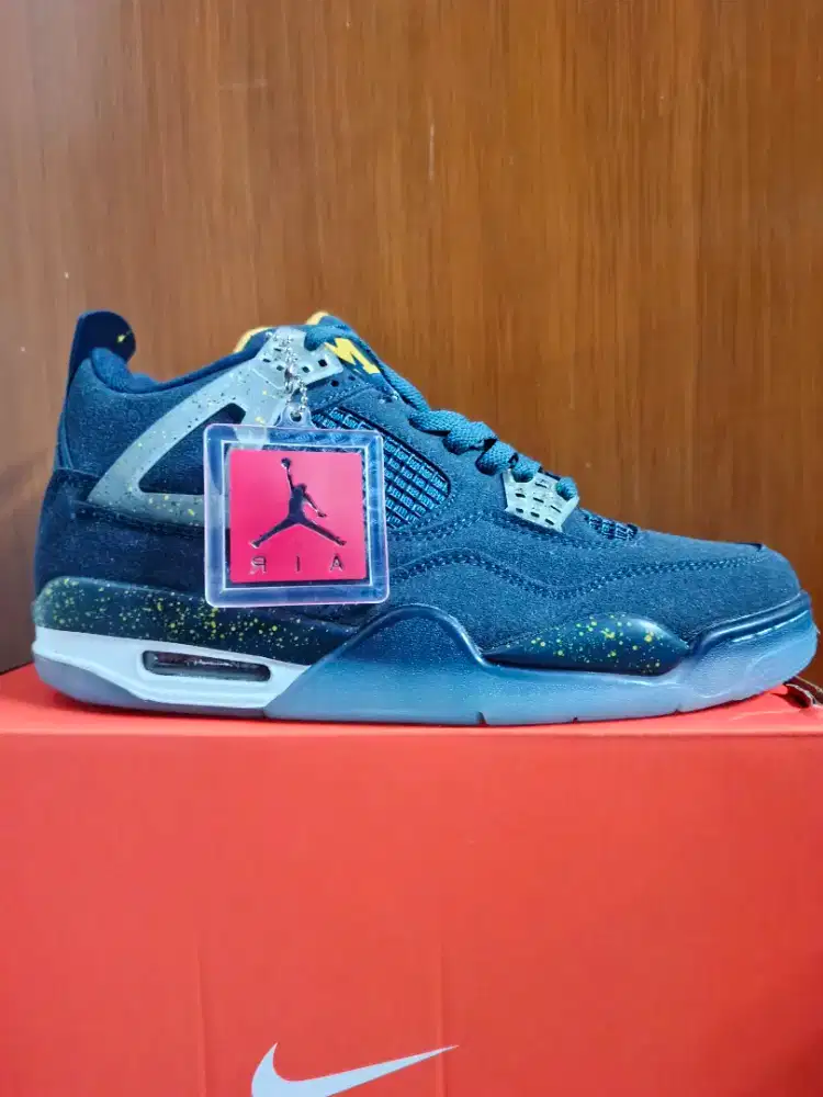 Sepatu basket Jordan size 43