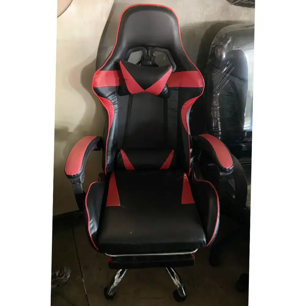 Kursi Gaming Bekas ada sandaran leher dan punggung