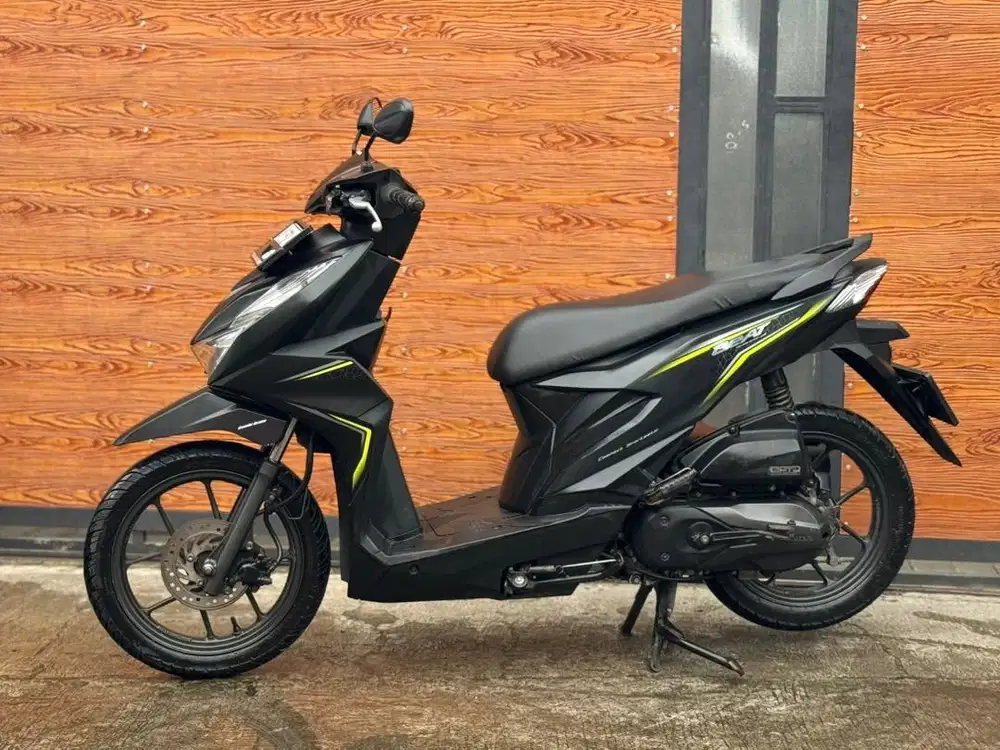 Beat 2020 ab pajak on