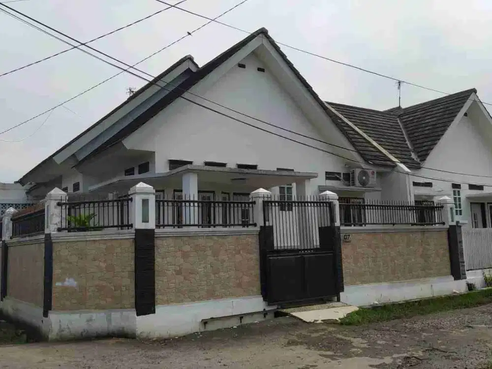 Dijual Rumah di Ciganitri Buahbatu