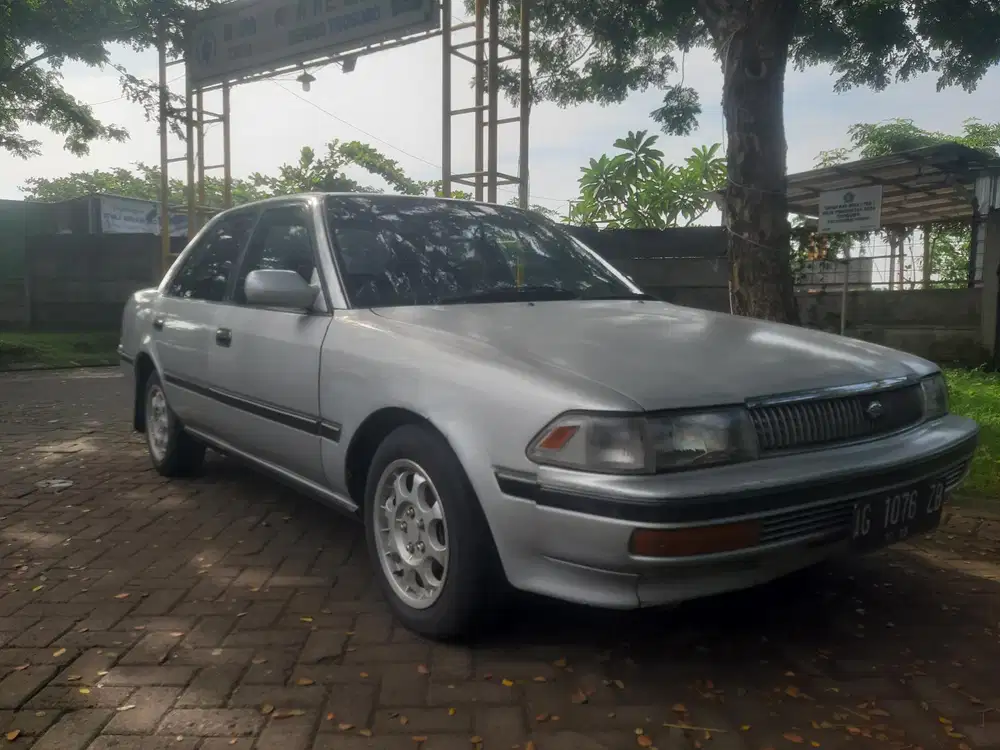 Toyota Corona 1992 Bensin