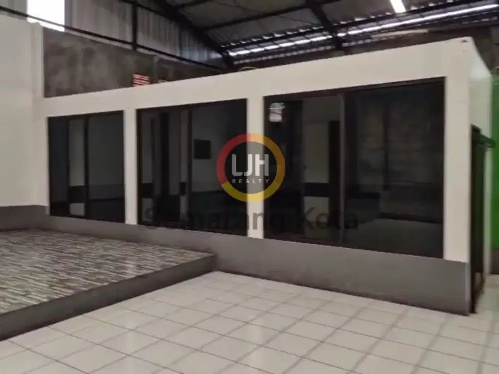 Gudang Luas di Kedungmundu Eks Resto