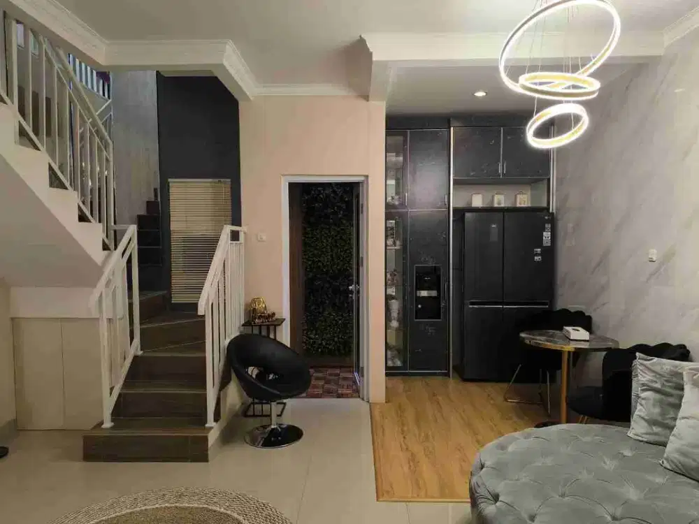 Disewakan Rumah di Cluster Andir Town House