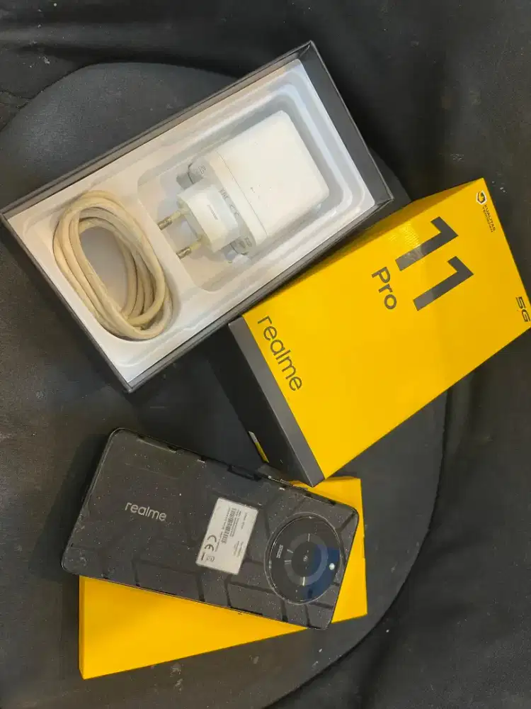 Realme 11 pro 5G 8/256