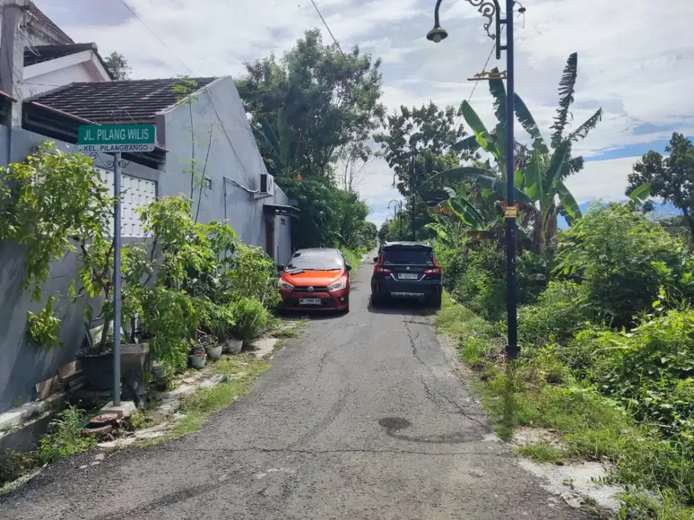 Tanah tengah kota madiun pekarangan cocok untuk hunian/investasi