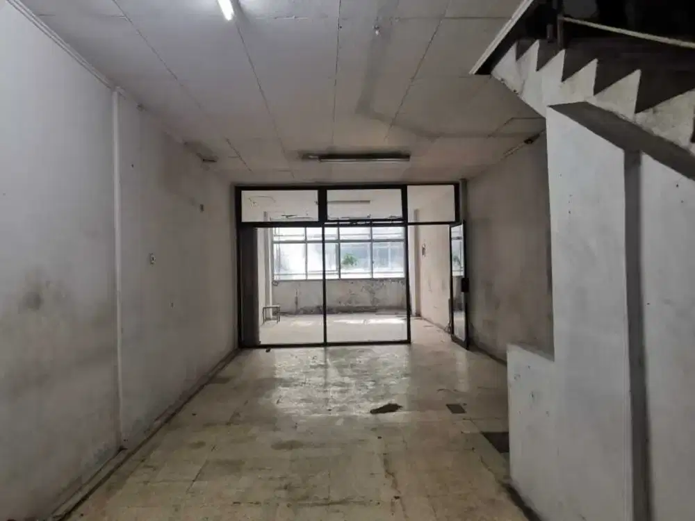 Dijual Murah Ruko Komp Duta Merlin Jakarta Pusat, harga nego sampai de