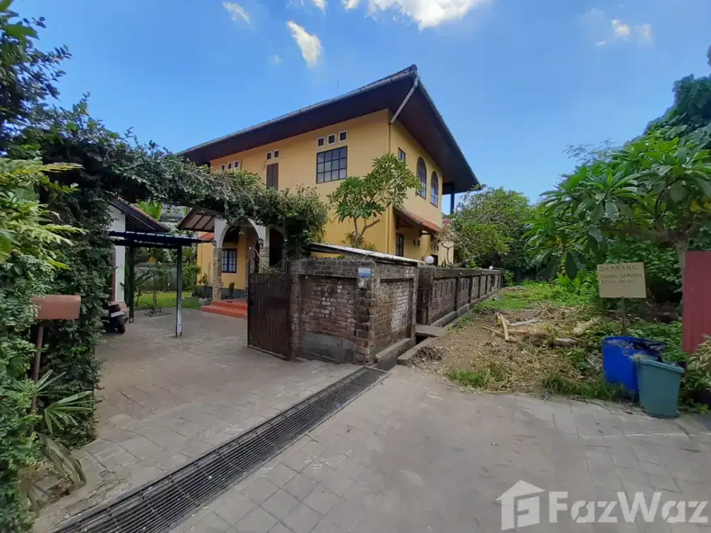 3 Bedroom Villa for sale in Berawa, Bali