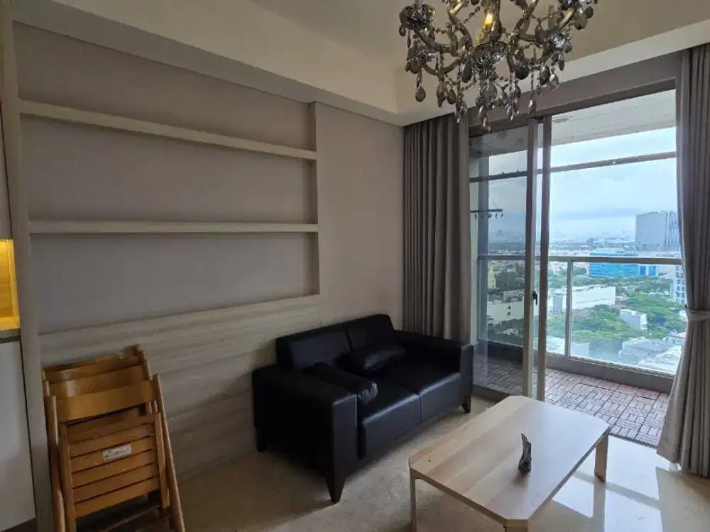 Dijual Apartemen Gold Coast Pik 2BR 90m2 full furnished free parking a
