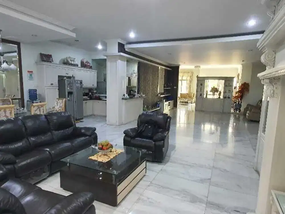 Dijual Rumah Pantai Mutiara luas 312m2, selatan, Hak Milik