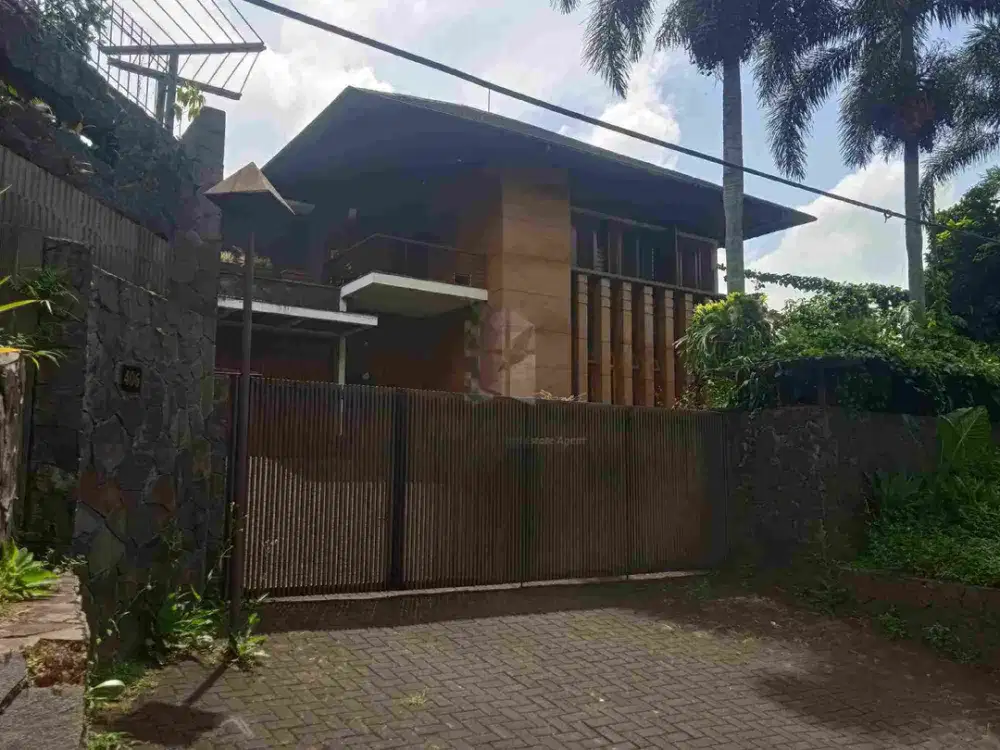 Dijual Rumah Jl. Dago Kota Bandung