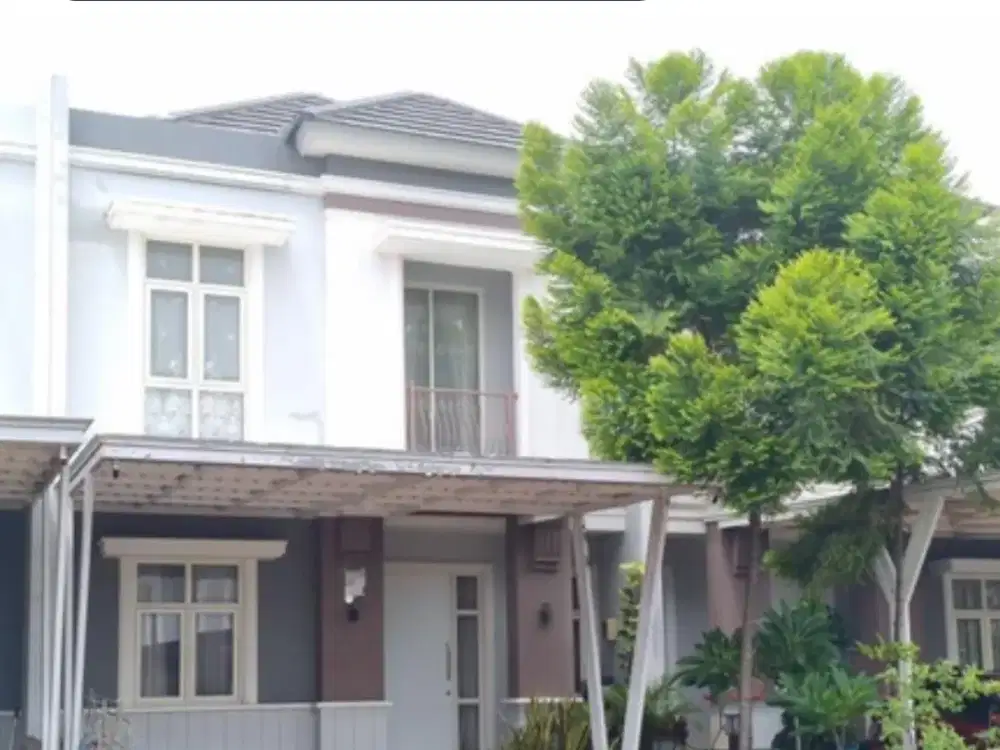 JUAL CEPAT!! RUMAH RAPIH ASRI DAN BIKIN NYAMAN SIAP HUNI