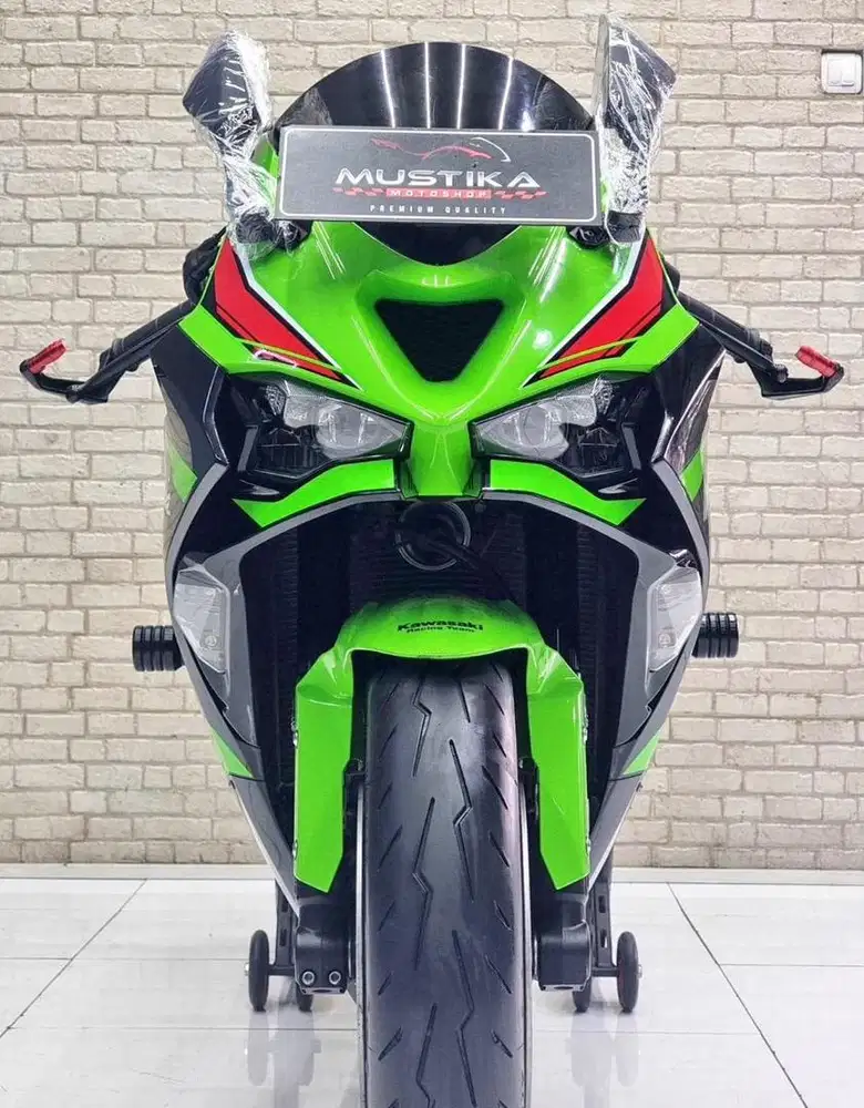 Kawasaki Zx636 th 2024 kondisi seperti baru