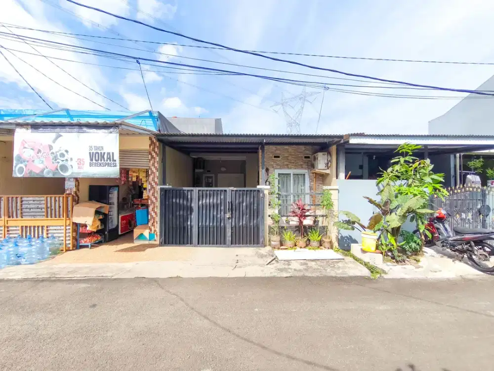 Rumah Hadap Utara 15 menit ke Paradise Walk Serpong Siap KPR J-39808