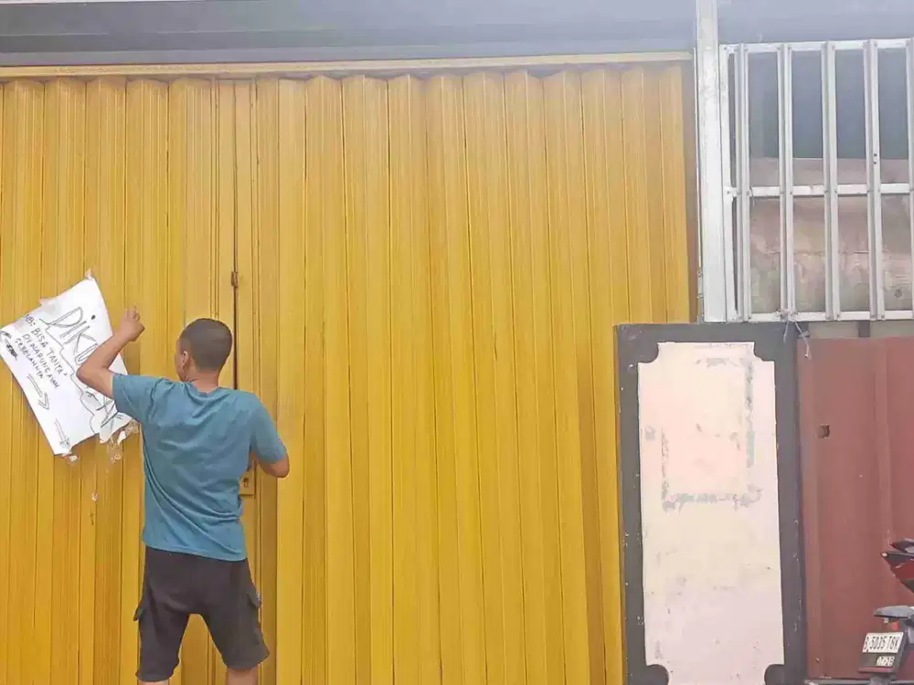 DISEWAKAN RUMAH EKS PABRIK ROTI DI KLENDER DUREN SAWIT JAKTIM