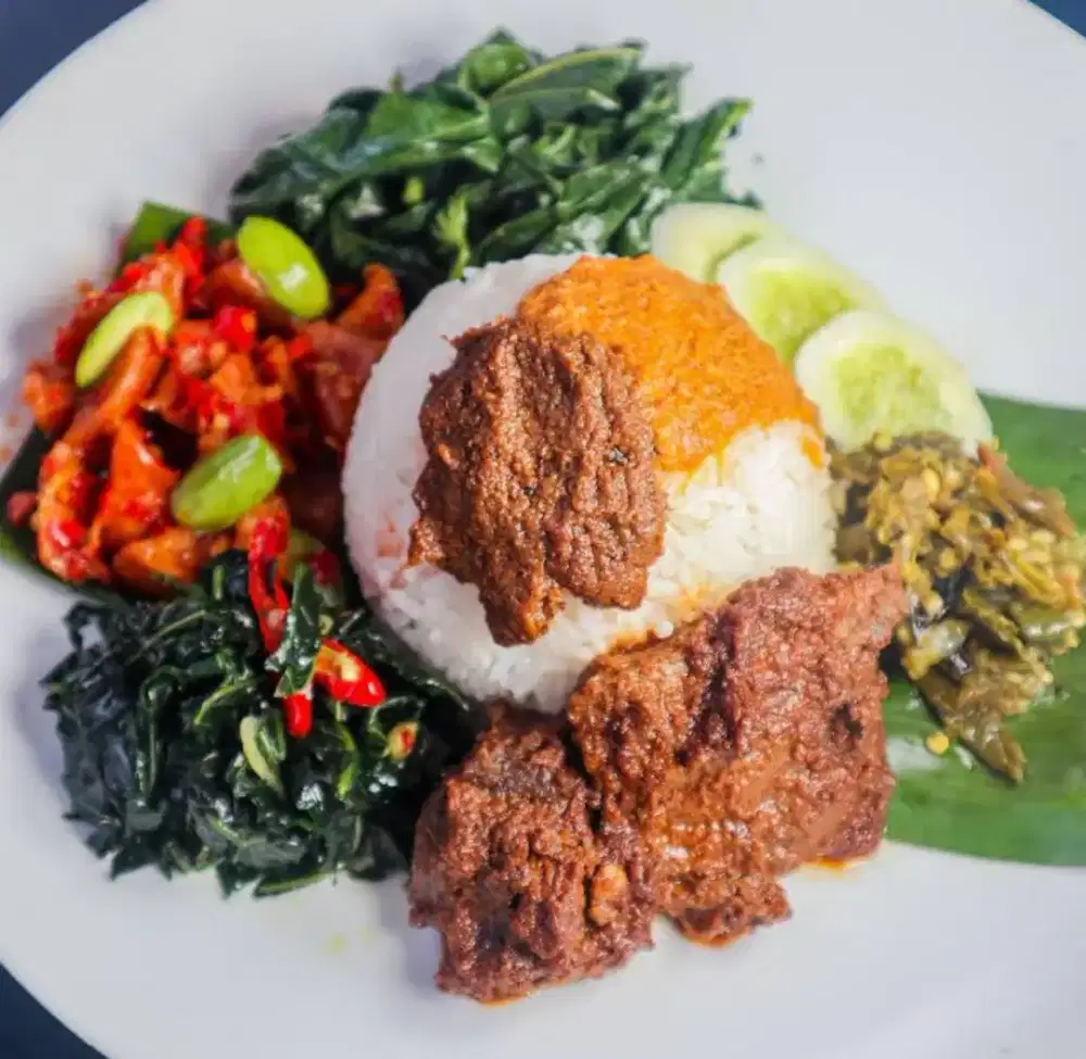 Cari kerjaan jadi tukang masak Padang dll.