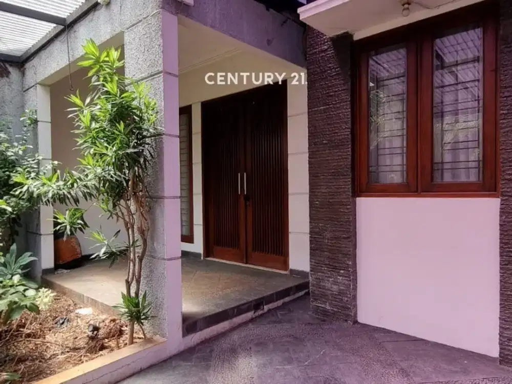 Disewakan Per Thn Rumah Siap Huni Lokasi Strategis Di Cilandak