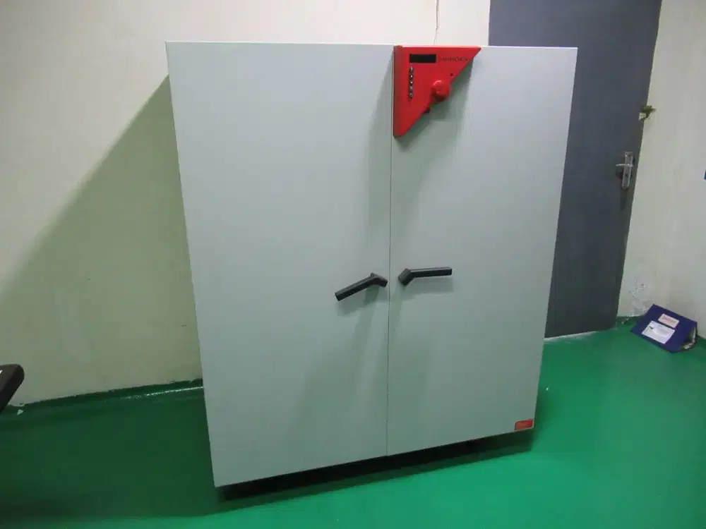 BINDER Incubator BD 720 - 230 V 1N ~ 50/60 Hz
