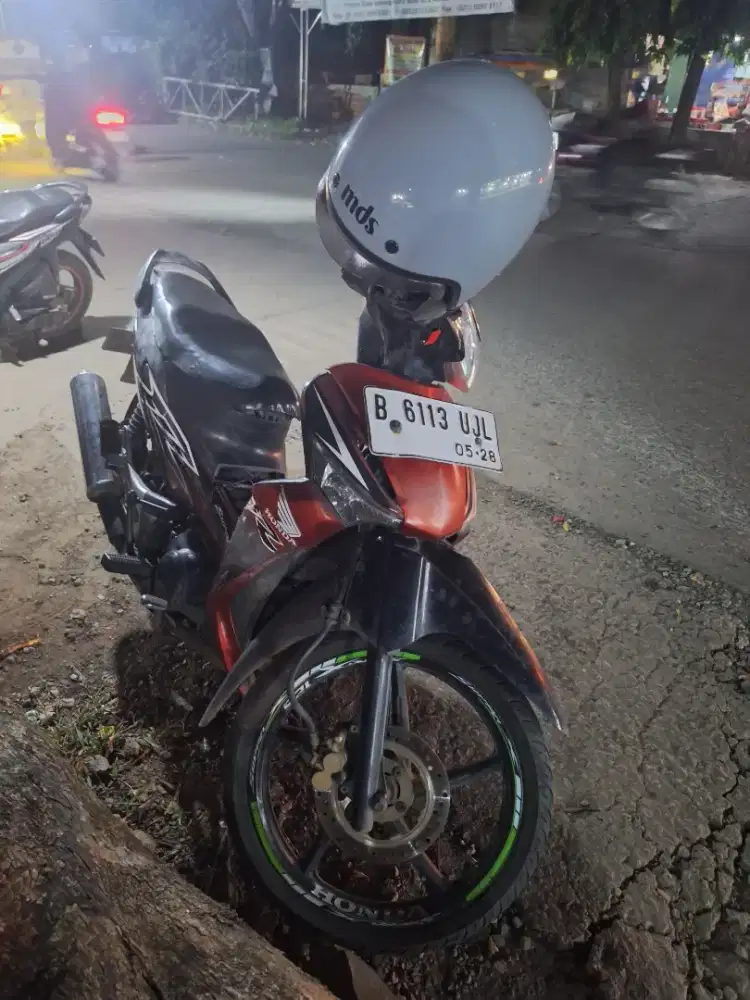 Supra x125 tahun 2008