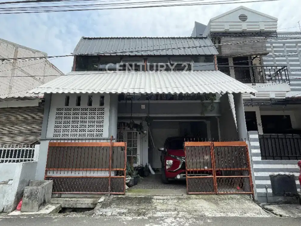 Rumah Siap Huni Depan Taman Di Rawamangun