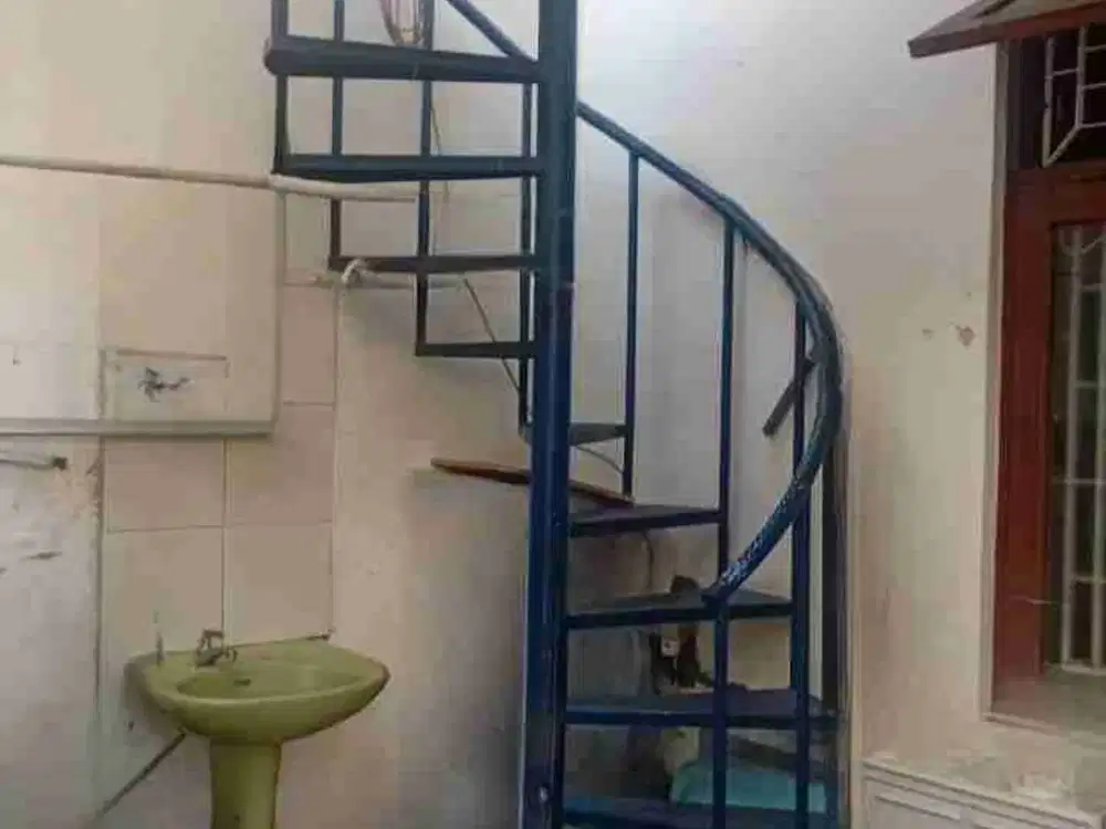 RUMAH DI TANJUNG DUREN GG.ALPUKAT