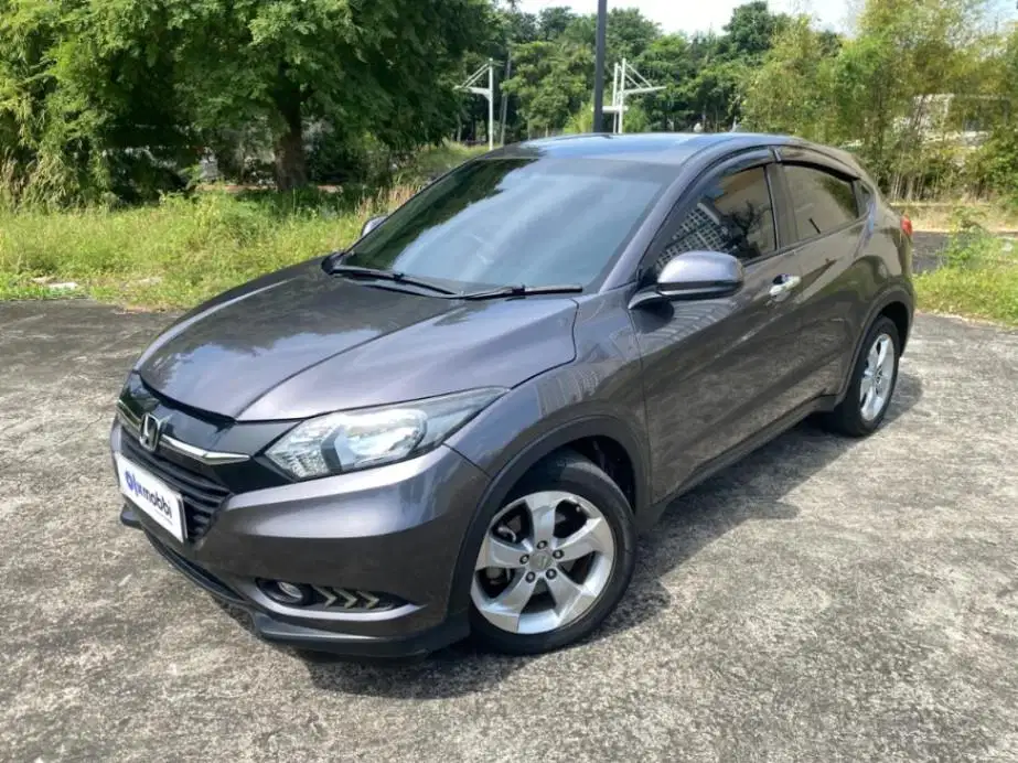 Honda HR-V 1.5 E Bensin-AT 2016 Abu-abu AECN
