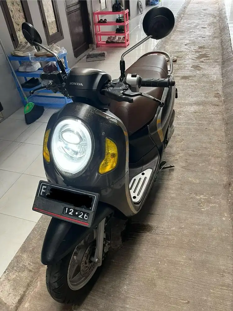 DI jual Scoopy Stylish Brown 2021
