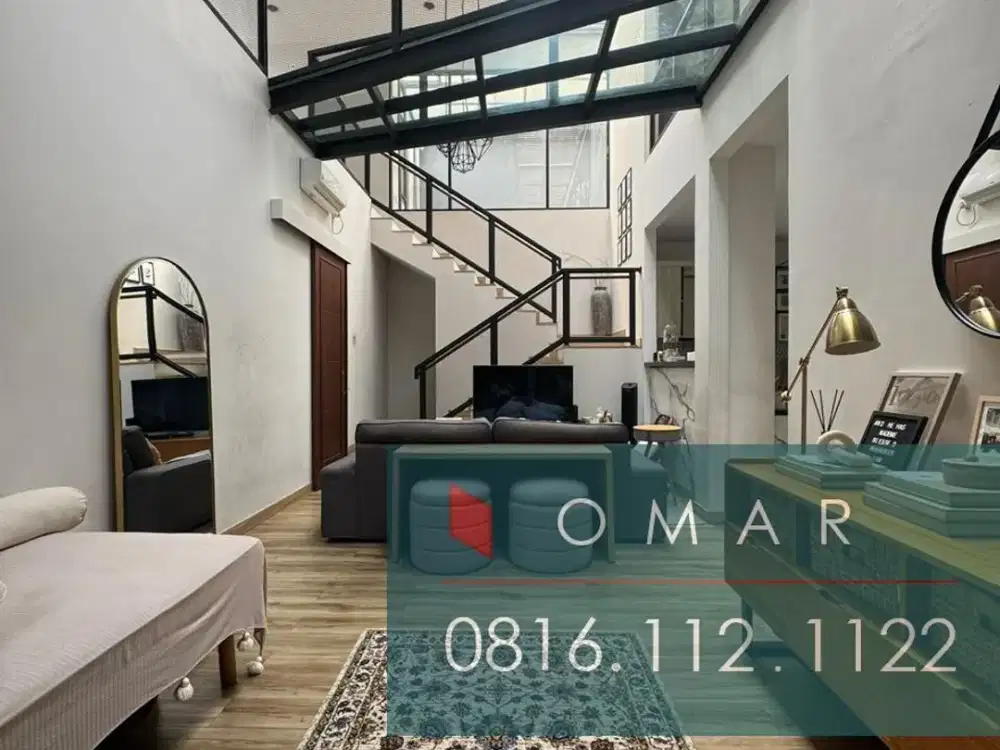 rumah industrial di sektor 9 bintaro jaya dengan taman belakan di kasuari Rajawali  elang puri bintaro