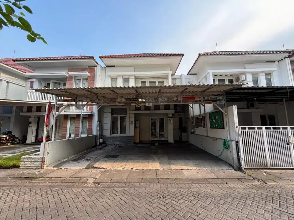 Rumah Siap Huni Di Perumahan Central Park A. Yani Ketintang Surabaya