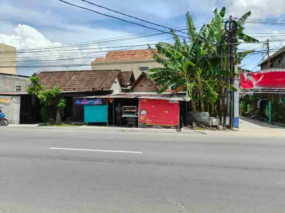 Tanah Strategis Pinggir Jalan Raya Utama bonus bangunan Ruang usaha