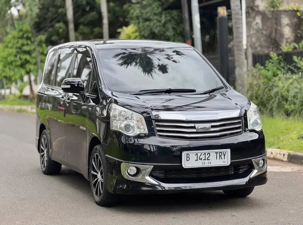 Toyota NAV 1 Vat 2013