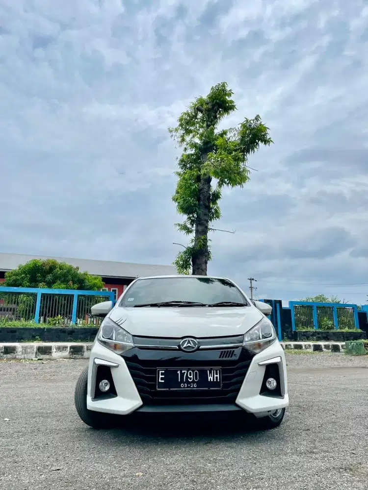 Dijual murah ayla 1.2 R Mt 2021