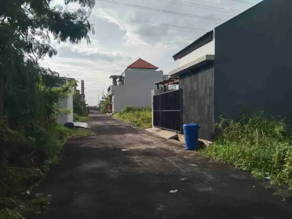 Buc tanah 1are lebar 8mtr lingk perum eka cakra abianbase jl5mtr